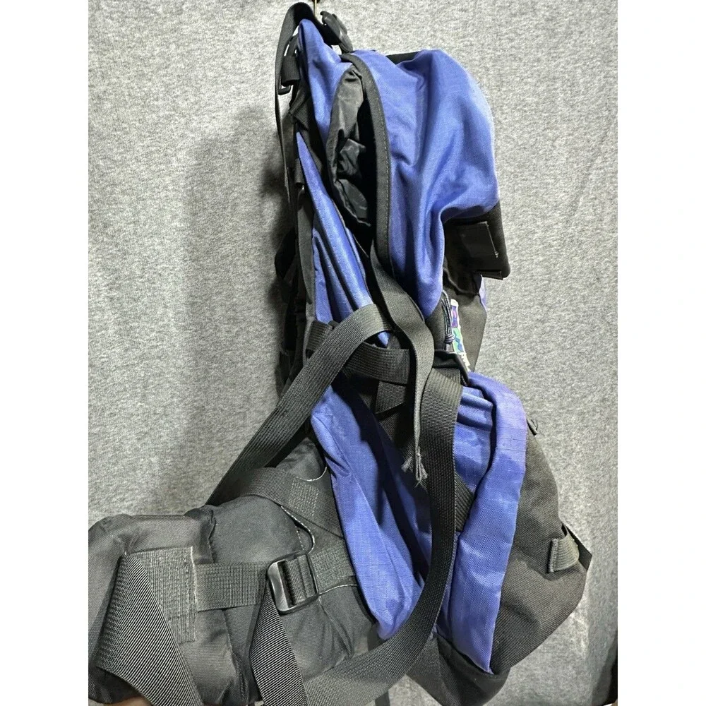 Vintage 90’s MEI Hiking Nylon Backpack Blue Black 70L Mountain Equipment Inc